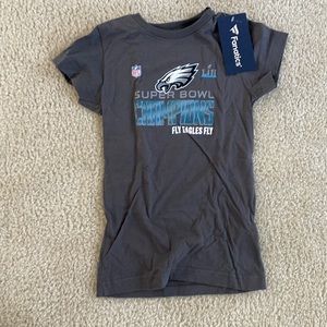 Kids size S Philadelphia Eagles tshirt